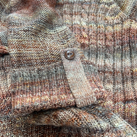Ponsesa hoodie style sweater.  Cable knit brown & tan.  Size large. - Picture 11 of 12